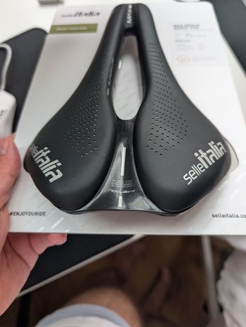 Used Selle Italia Max Novus EVO Boost Ti316 Superflow 2026 bike — image 2 of 7