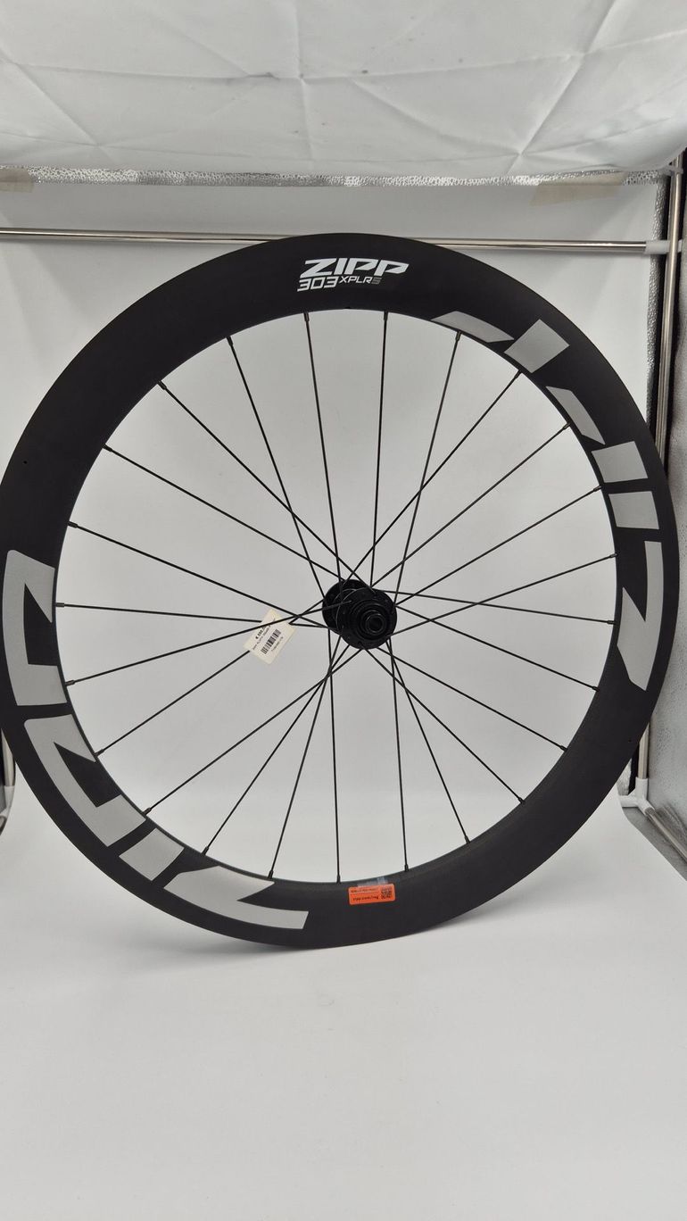 Used Zipp 303 XPLR S 2026 bike — image 5 of 5