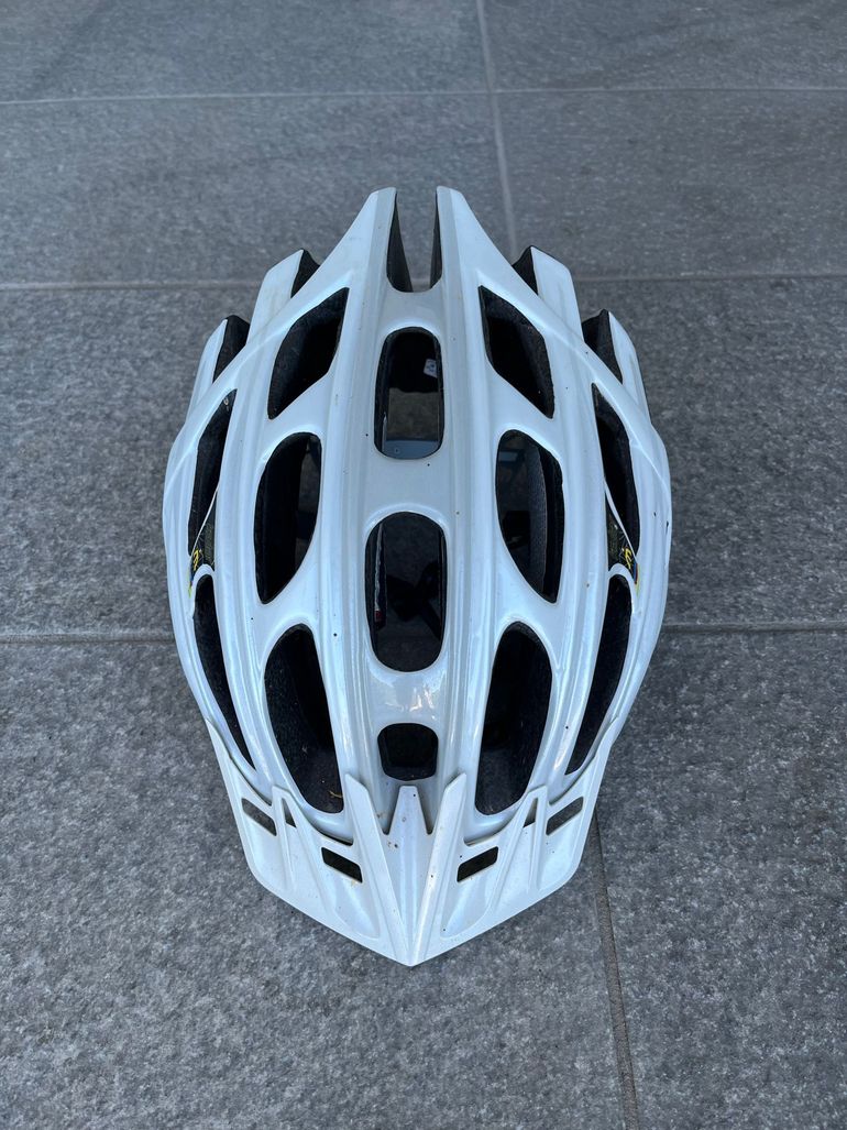 Used Specialized S3 Helmet bike — image 1 of 6