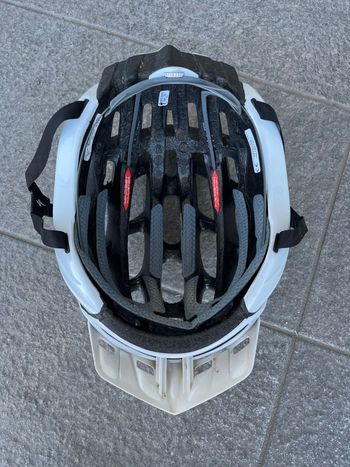 Used Specialized S3 Helmet bike — image 2 of 6