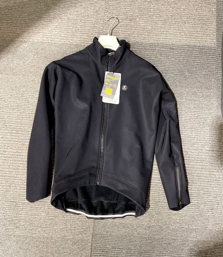 Used Pissei PPELLEJKTHY Jersey 2025 bike — image 1 of 4