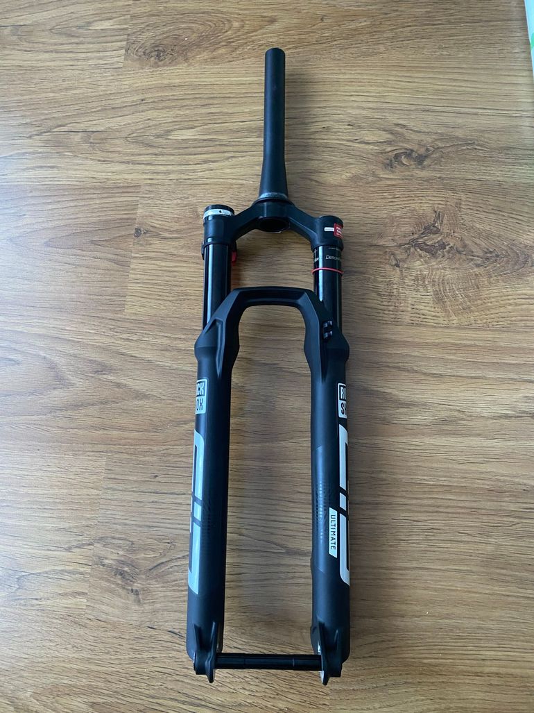 Used RockShox SID Ultimate 3 29" Fork flight attendant 2026 bike — image 1 of 3