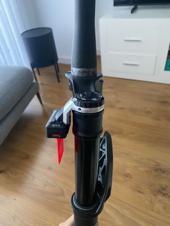 Used RockShox SID Ultimate 3 29" Fork flight attendant 2026 bike — image 3 of 3