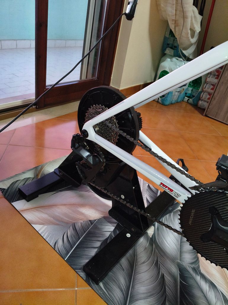 Used Power Trainer A1 Rullo no interattivo 2020 bike — image 5 of 5