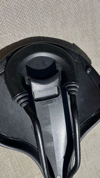 Used Fizik Alicante Saddle bike — image 4 of 4
