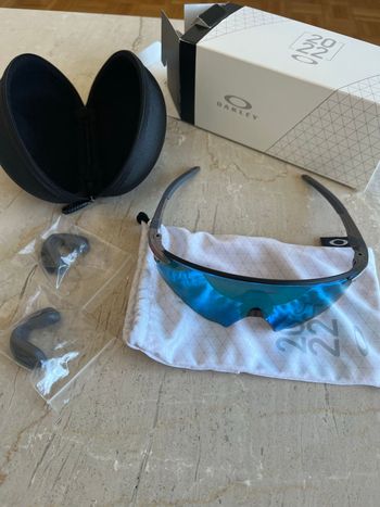 Used Oakley Encoder Space Dust Prizm Sapphire 2022 bike — image 2 of 9