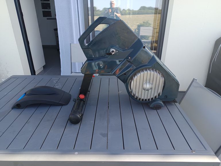 Used Elite Home Trainer Connecté 2022 bike — image 2 of 3