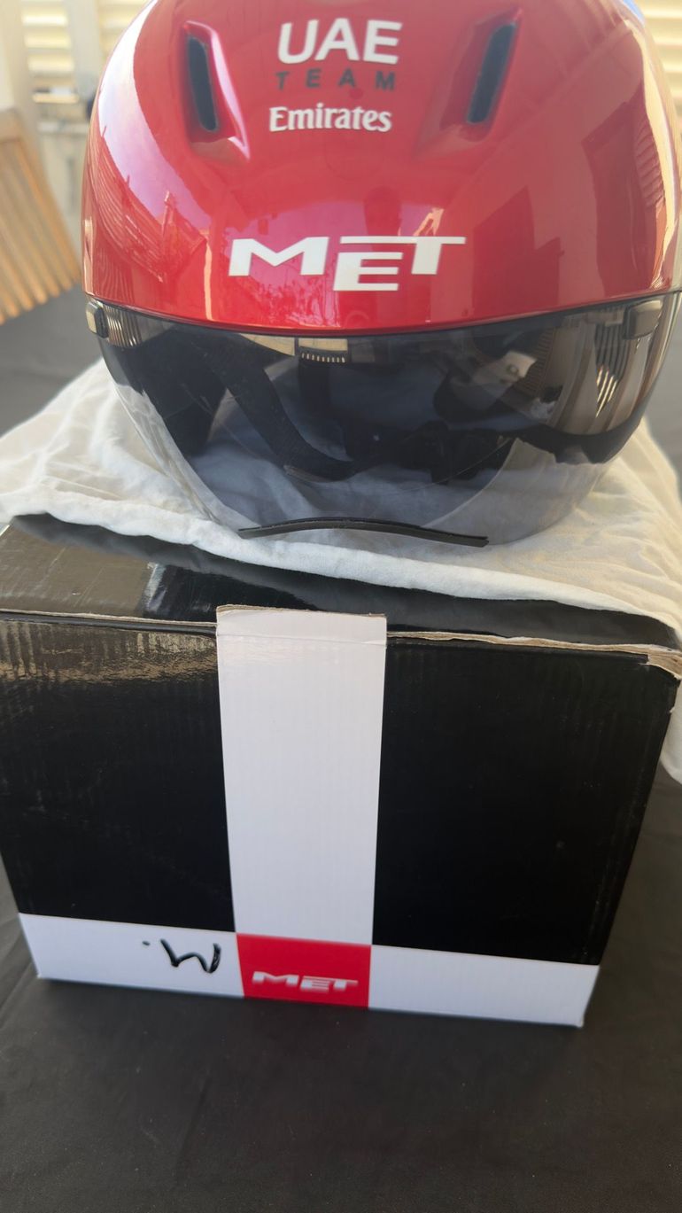 Used MET Crono Helmet bike — image 6 of 7