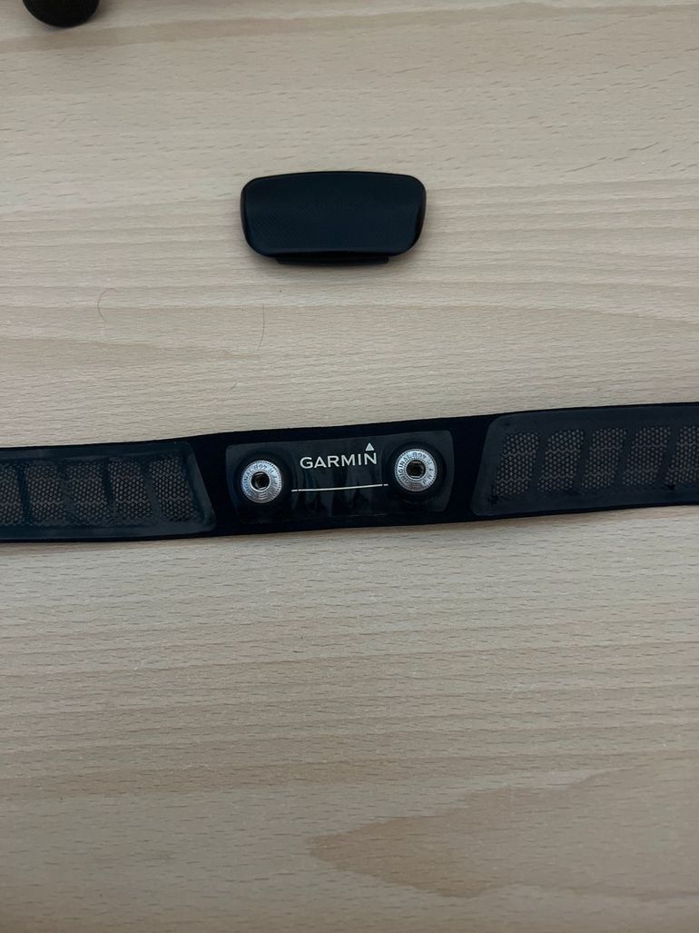 Used Garmin HRM-Dual Heart Rate Monitor 2025 bike — image 1 of 2