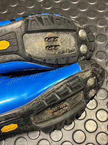 Used Giro Empire VR90 bike — image 5 of 6