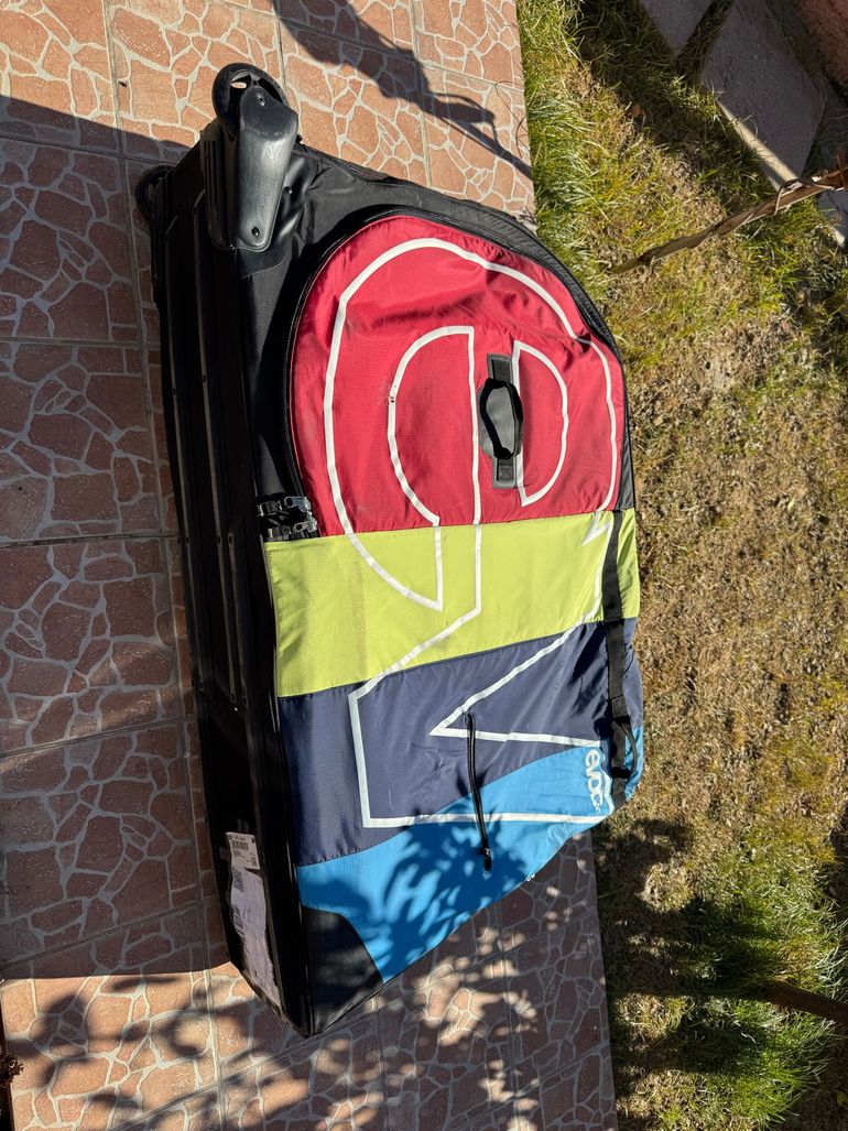 Used EVOC Bike Bag bike — image 6 of 11