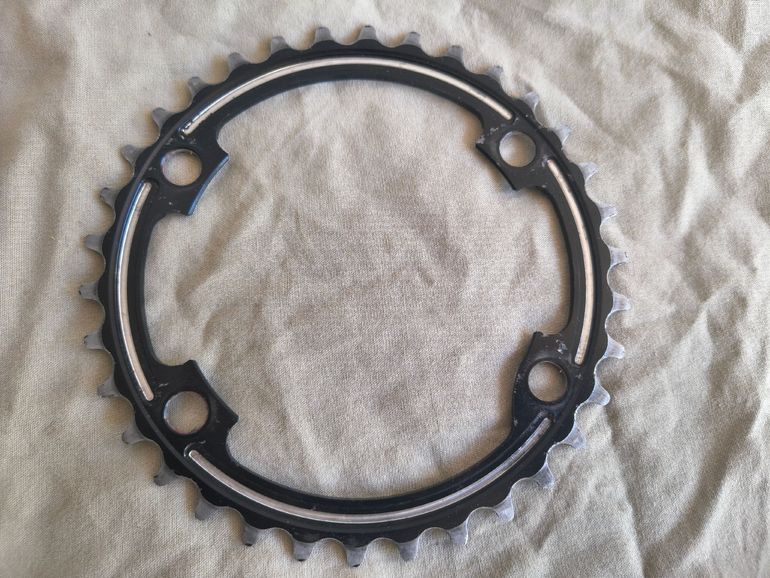 Used Shimano Ultegra FC-R8000 11v 34 denti bike — image 4 of 4