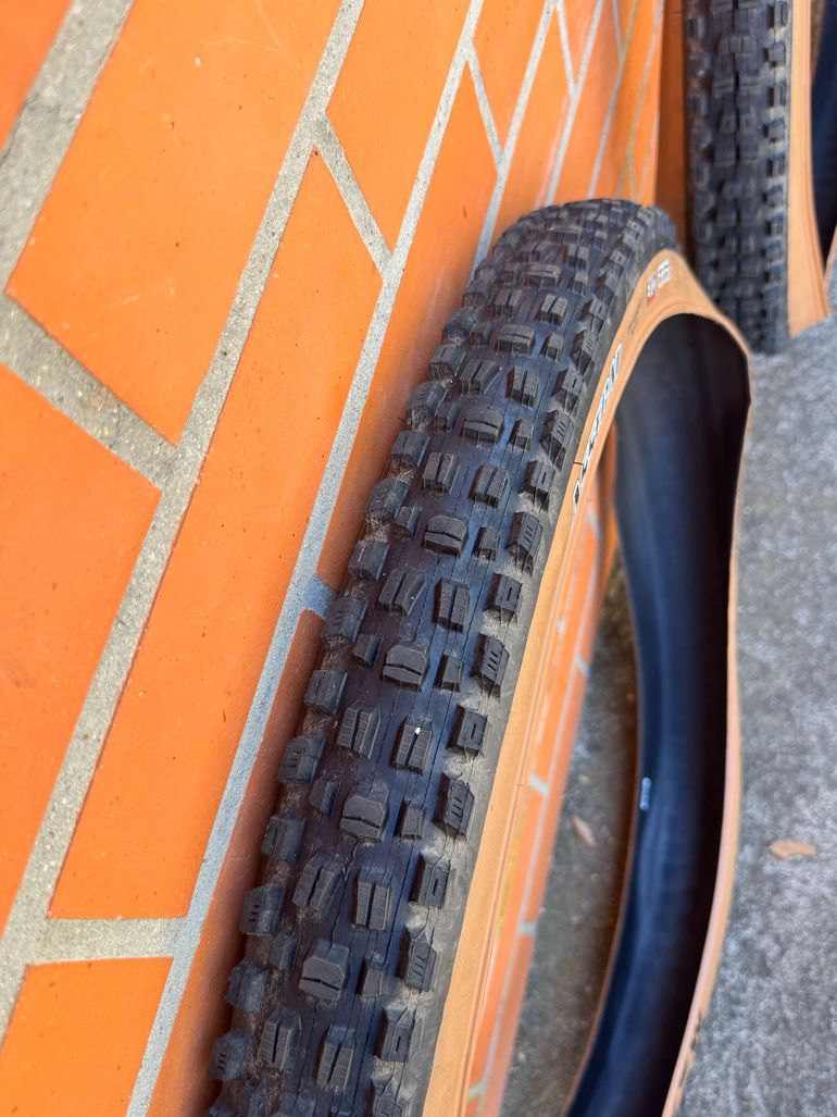 Used Maxxis Assegai 29 x 2.5 bike — image 1 of 3