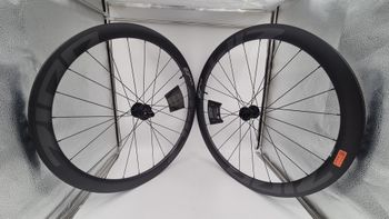 Used Zipp 303S Carbon Tubeless Disc Brake Wheelset 2026 bike
