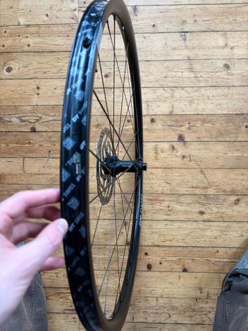Used Dt Swiss G1800 Wheelset bike — image 3 of 7