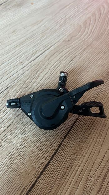 Used Shimano SL-M6100 bike — image 2 of 3