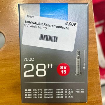 Used Schwalbe SV15 40mm bike — image 1 of 3