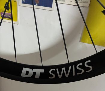 Used Dt Swiss ERC 1100 DICUT 35/45 2026 bike — image 6 of 8