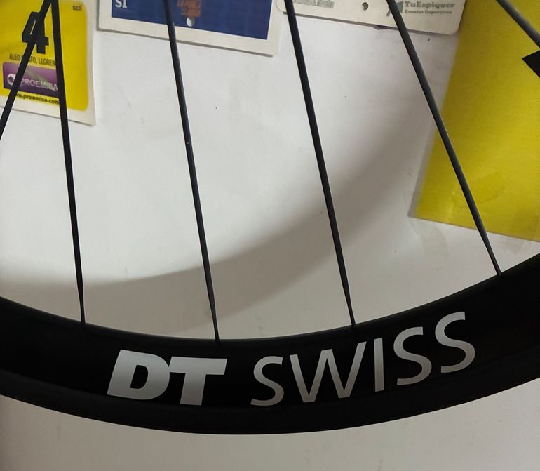 Used Dt Swiss ERC 1100 DICUT 35/45 2026 bike — image 6 of 8