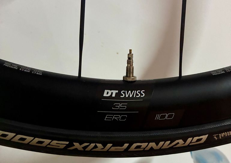 Used Dt Swiss ERC 1100 DICUT 35/45 2026 bike — image 8 of 8