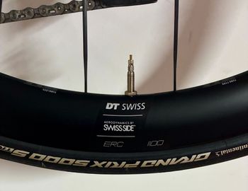 Used Dt Swiss ERC 1100 DICUT 35/45 2026 bike — image 3 of 8