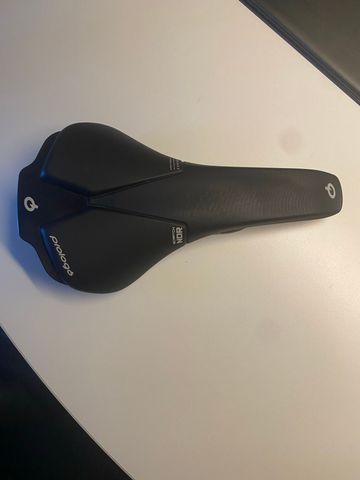 Used Prologo SCRATCH NDR 140 NACK NOIR Saddles & Seatposts