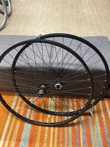 Novatec D95 2022 bike de segunda mano — imagen 2 de 4