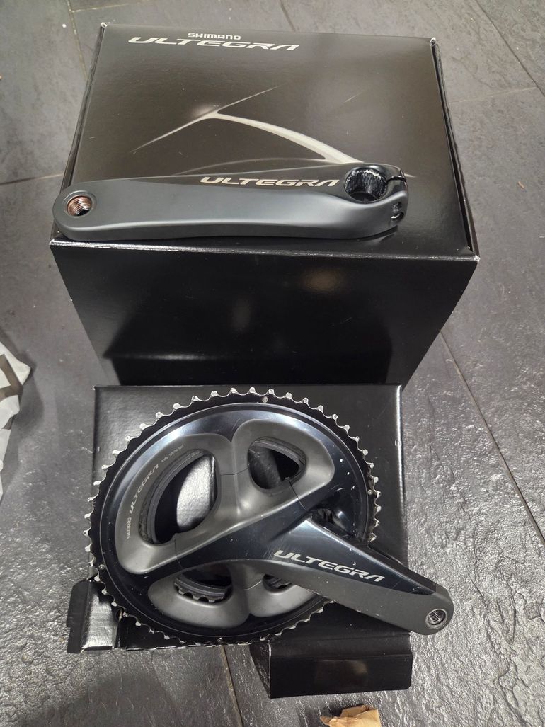 Used Shimano Ultegra R8000 Crankset bike — image 1 of 5