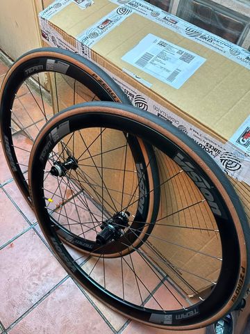 Used Vision team 35 2025 bike — image 4 of 4