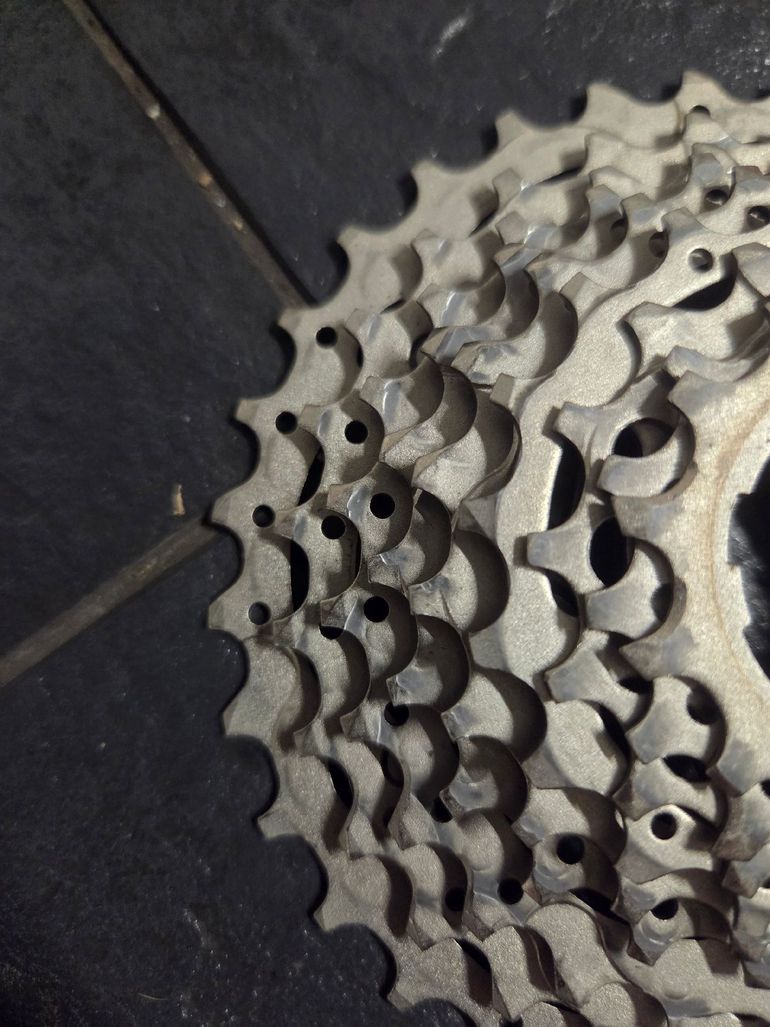 Used Shimano Ultregra R8000 Cassette bike — image 2 of 3
