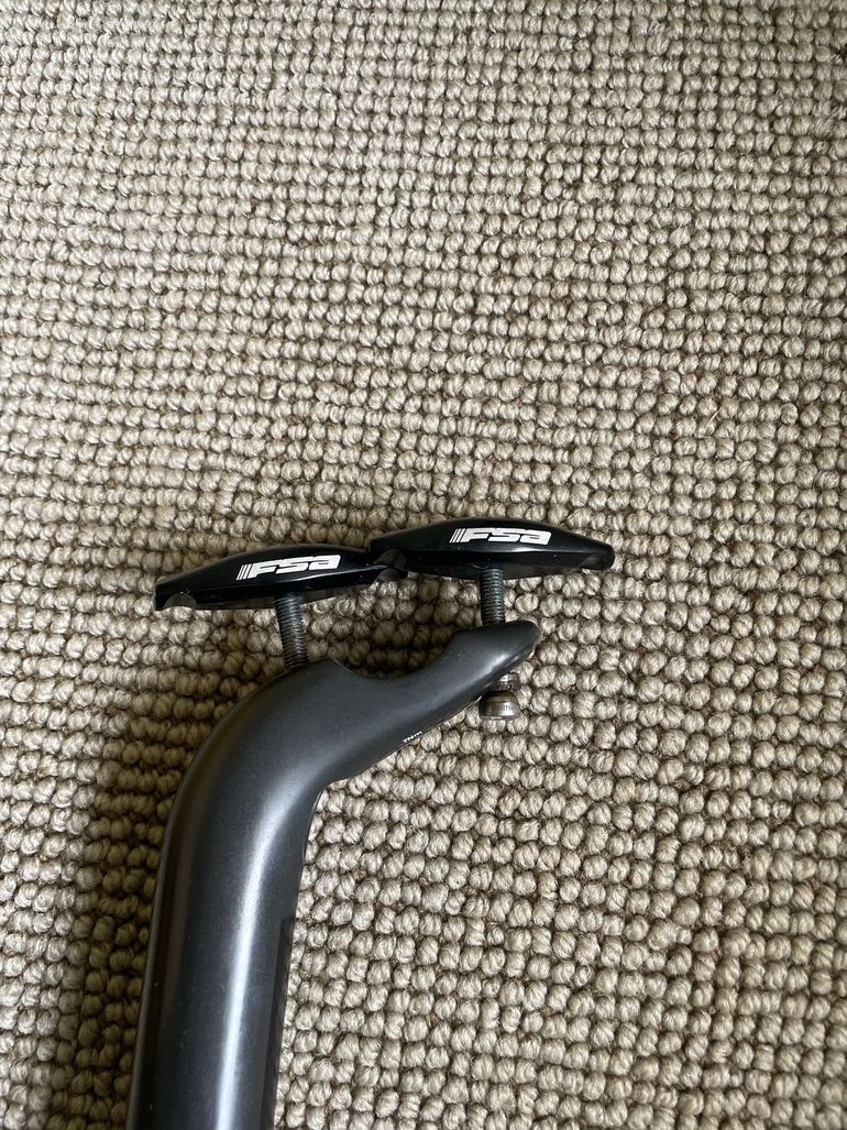 Used Fsa Carbon Seatpost 2018 bike — image 4 of 5