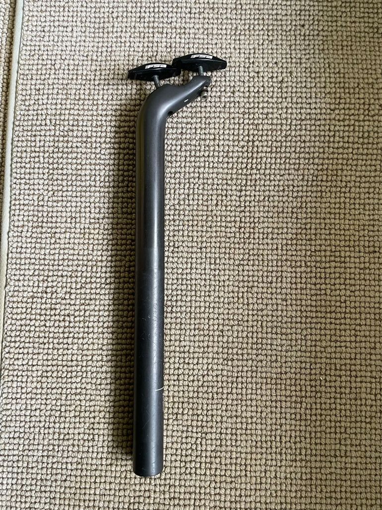 Used Fsa Carbon Seatpost 2018 bike — image 3 of 5