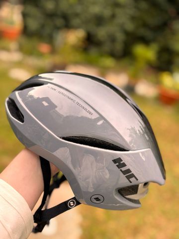 Tweedehands Hjc furion 2025 bike — afbeelding 1 van 3