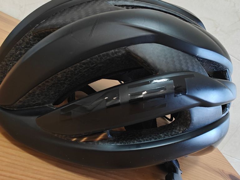 Used MET Trenta 3K Carbon MIPS Helmet 2019 bike — image 5 of 11