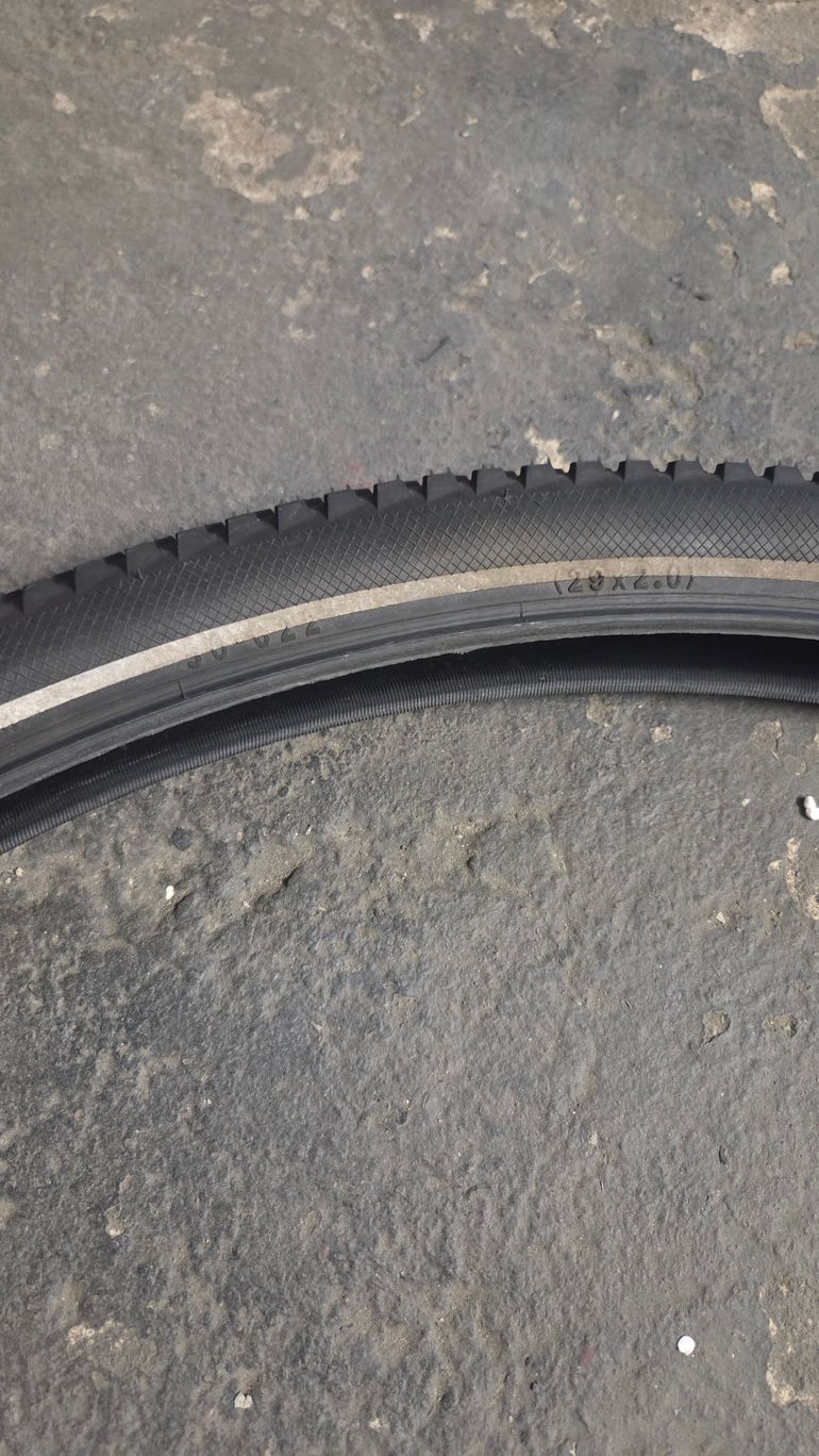 Used Continental Double Fighter 2.0 50x622 29x2.0 bike — image 3 of 4