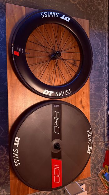 Used Dt Swiss ARC 1100 Wheelset and Disc Wheel 2025 bike — image 2 of 5