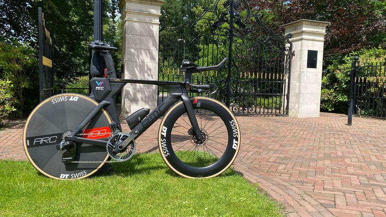 Used Dt Swiss ARC 1100 Wheelset and Disc Wheel 2025 bike — image 5 of 5