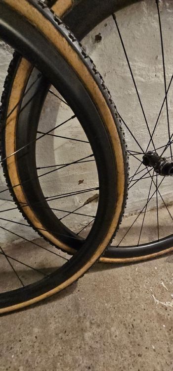 Used Dt Swiss CRC 1100 bike — image 6 of 13