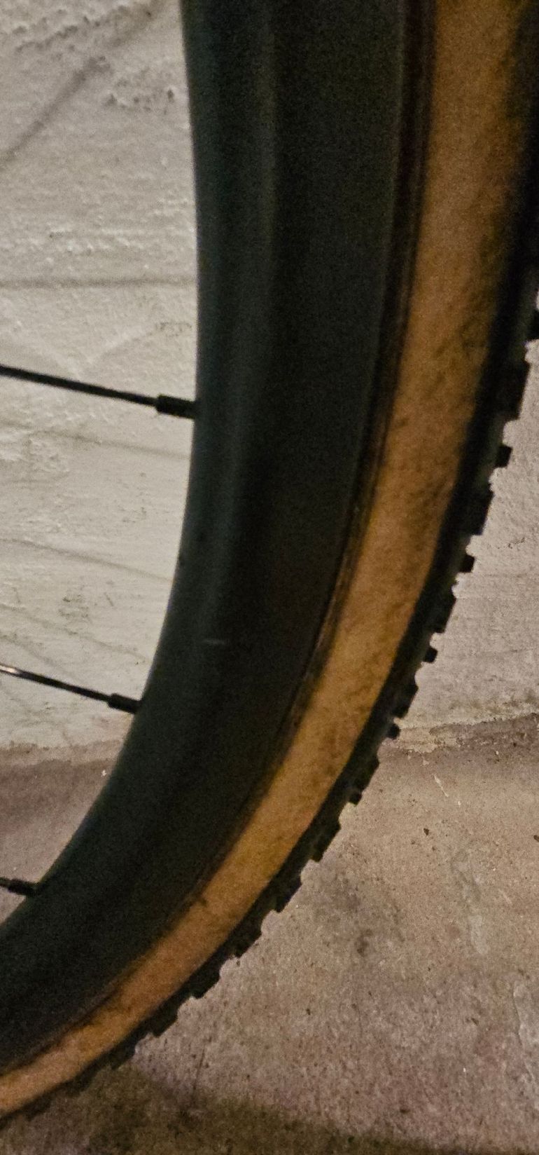 Used Dt Swiss CRC 1100 bike — image 12 of 13