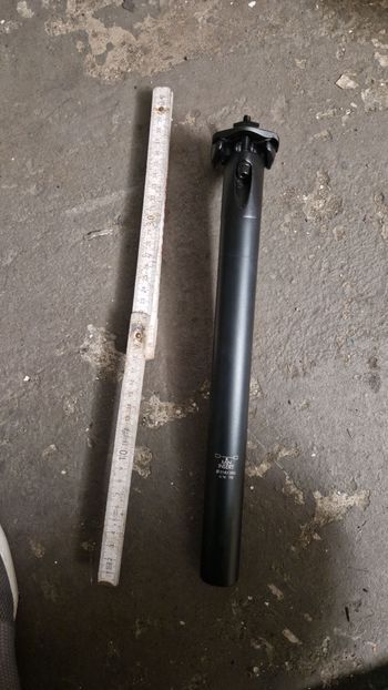 Used Focus CEX Seatpost 31.6 mm 350 mm bike — image 3 of 3