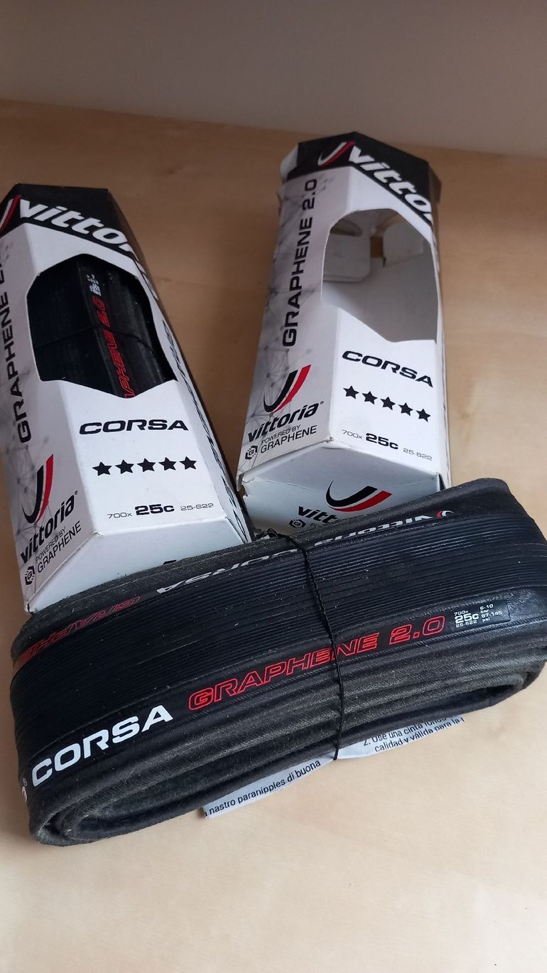 Used Vittoria Corsa Graphene 2.0 2026 bike — image 4 of 6