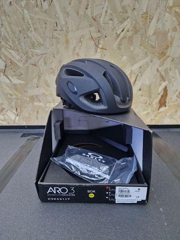 Brugt Oakley ARO3 Endurance MIPS 2026 Cycling Accessories