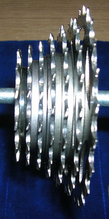 Used Shimano Dura Ace Kassette MF-7400 7S 1995 bike — image 4 of 4