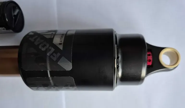 Used Fox FLOAT X2 FACTORY 2POS-ADJ Kashima coat 230x65mm bike — image 7 of 7