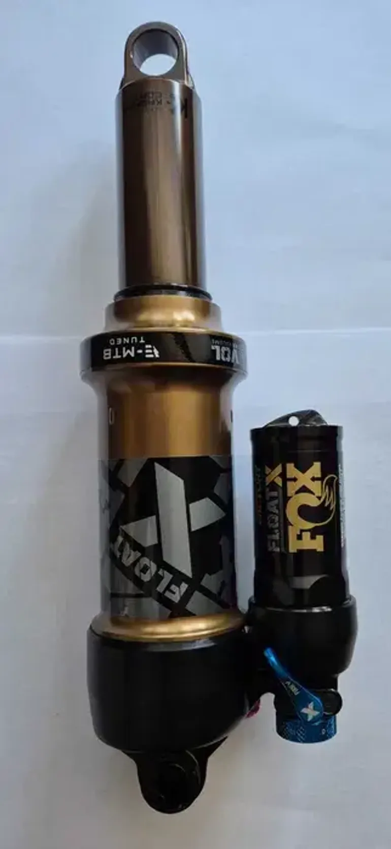 Used Fox FLOAT DPX2 Factory 230x60mm 2pos-adj kashima 2025 bike — image 2 of 6