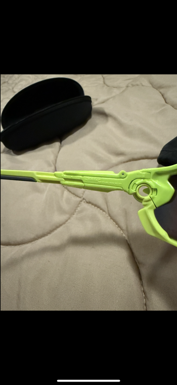 Used Oakley Jawbreaker Sunglasses bike — image 5 of 11