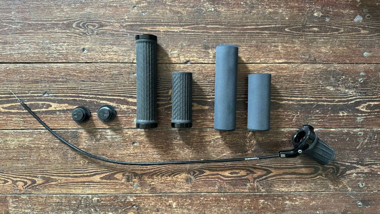 Used RockShox TwistLoc Fork bike — image 1 of 6