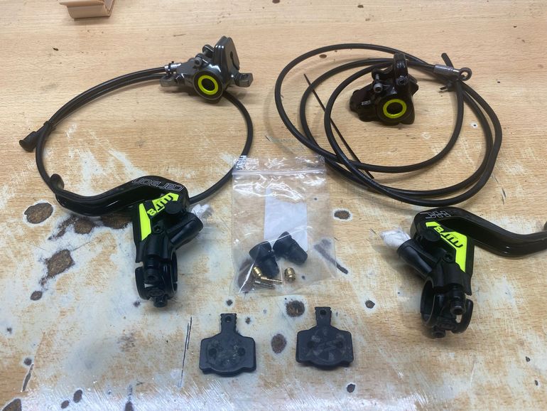 Used Magura MT8 SL bike — image 1 of 7
