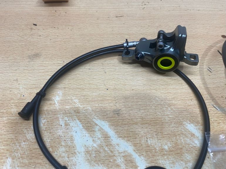 Used Magura MT8 SL bike — image 4 of 7