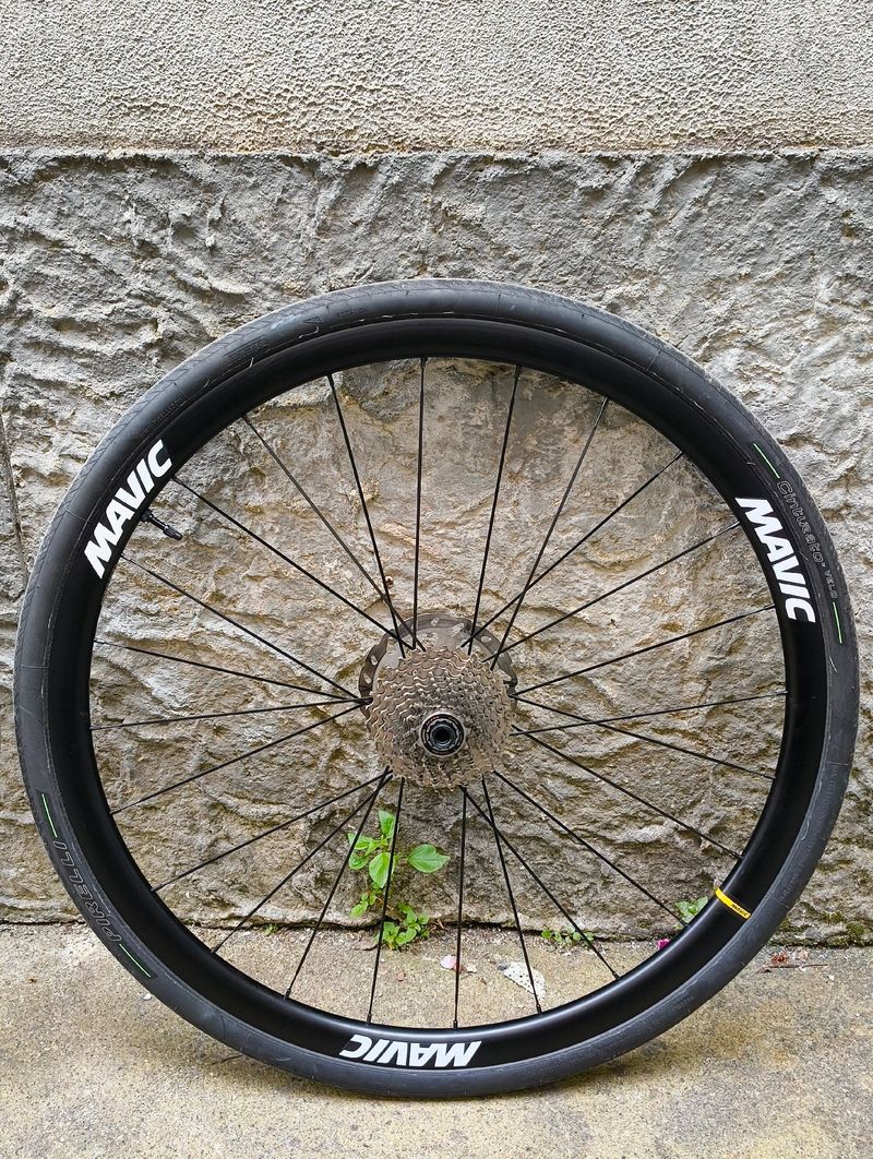 Używany Mavic Ksyrium 30 Disc 2023 bike — zdjęcie 2 z 3